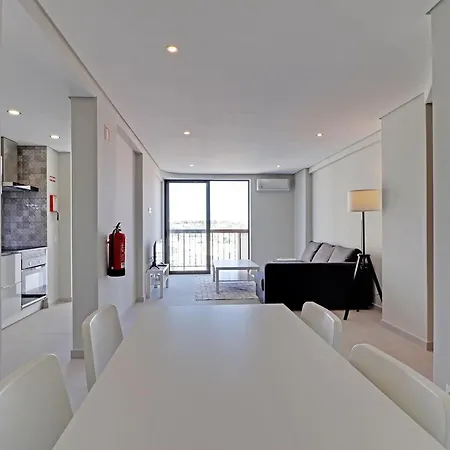 Ocean View By Homing Apartment *